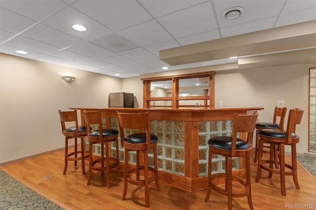 Building Photo - 47105 Liberty Bell Rd E