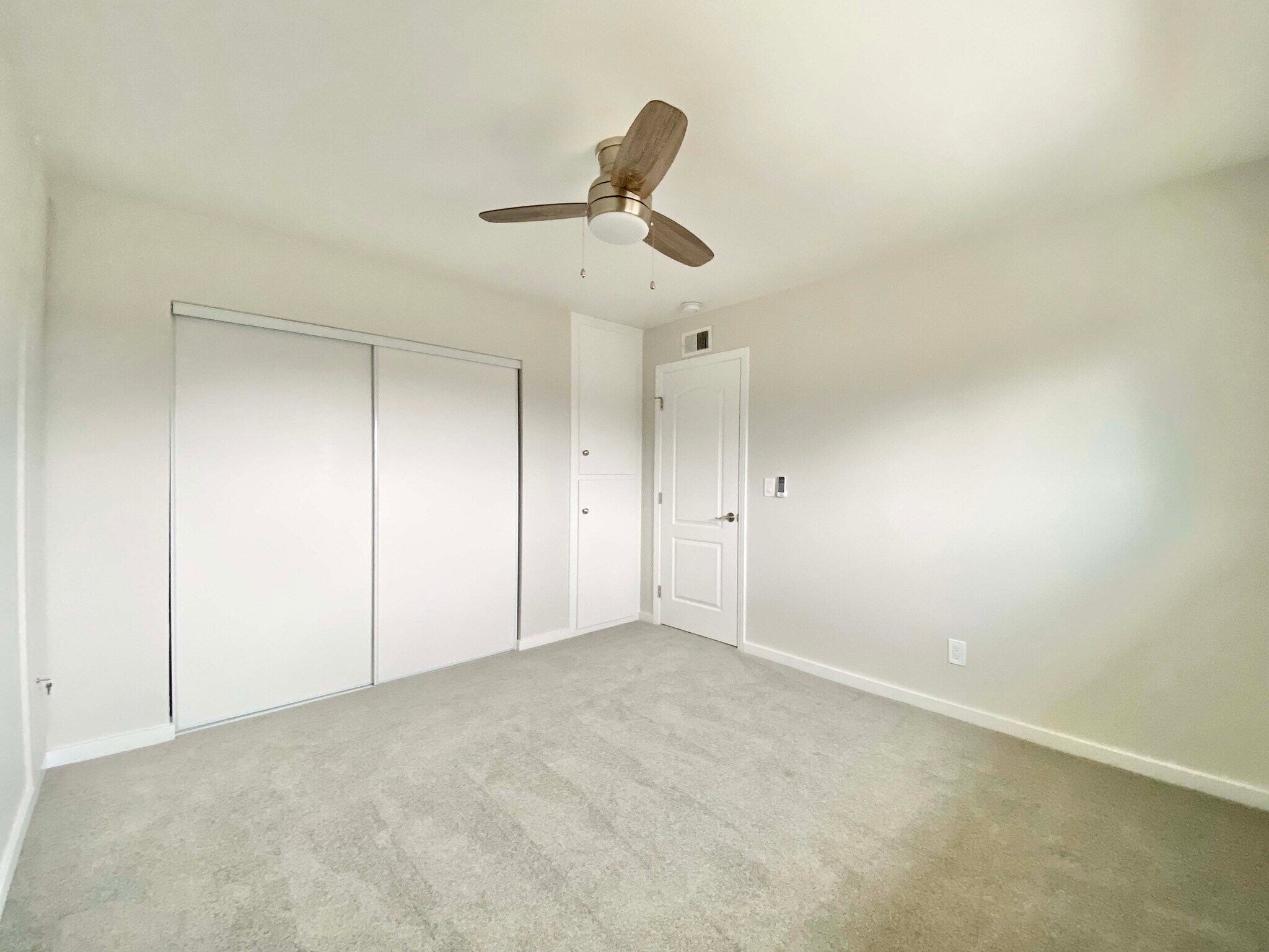 Building Photo - 7928 Virginia St