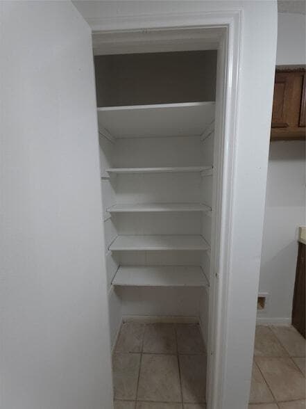 Building Photo - 7126 Deer Creek Ct