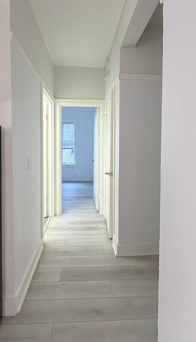 Building Photo - 1029 Geary Blvd