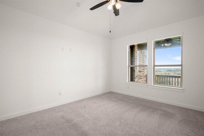 Building Photo - 8009 Copper Prairie Bend