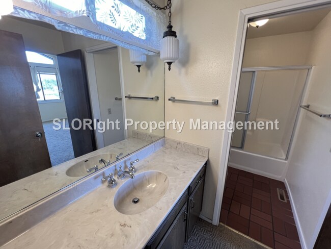 Building Photo - AVAILABLE AUGUST -  Spacious Los Osos Home - 3 Bed / 2 Bath