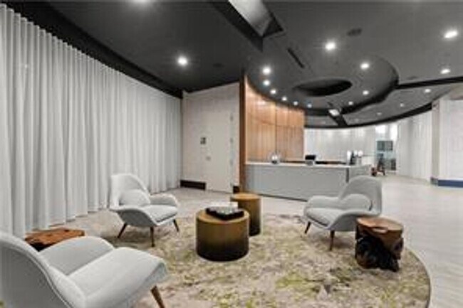 Building Photo - 1 Bedroom + 1 Bath with Views of Buckhead!