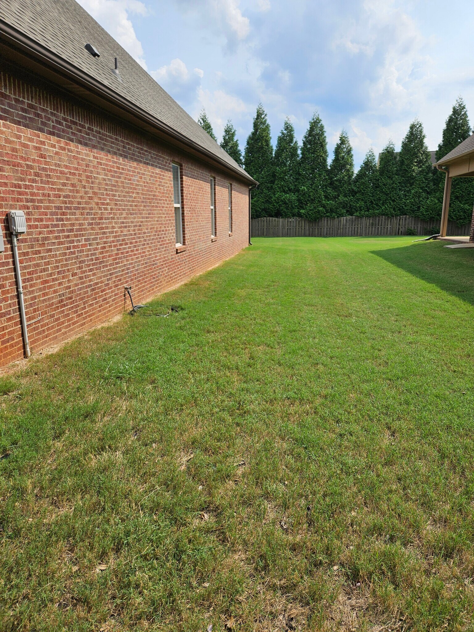 Building Photo - 72 Maple Grove Blvd SW
