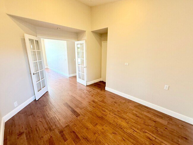 Building Photo - Spacious 3-Bedroom Home with Private Pool in the Desirable Merano Community