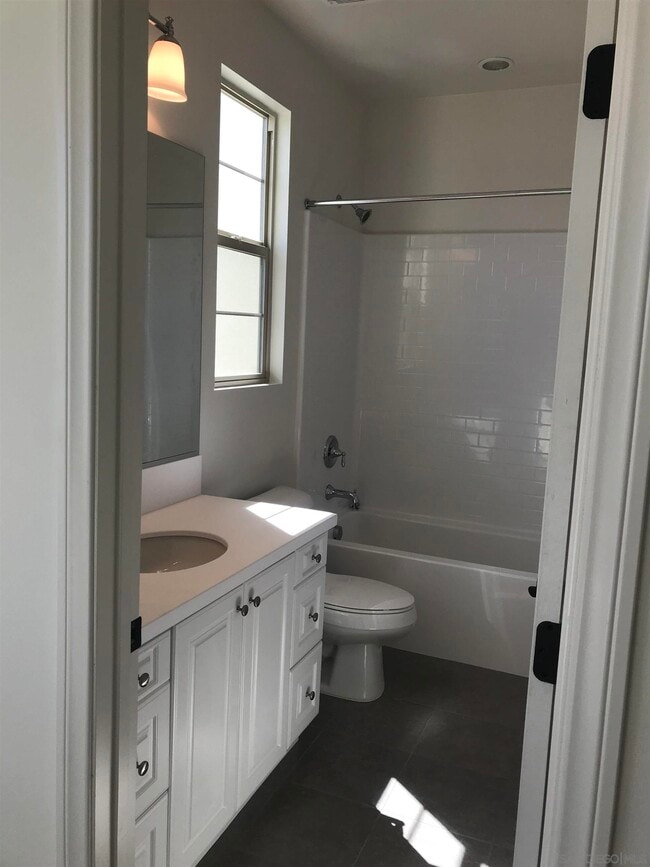 Building Photo - 16045 Veridian Cir