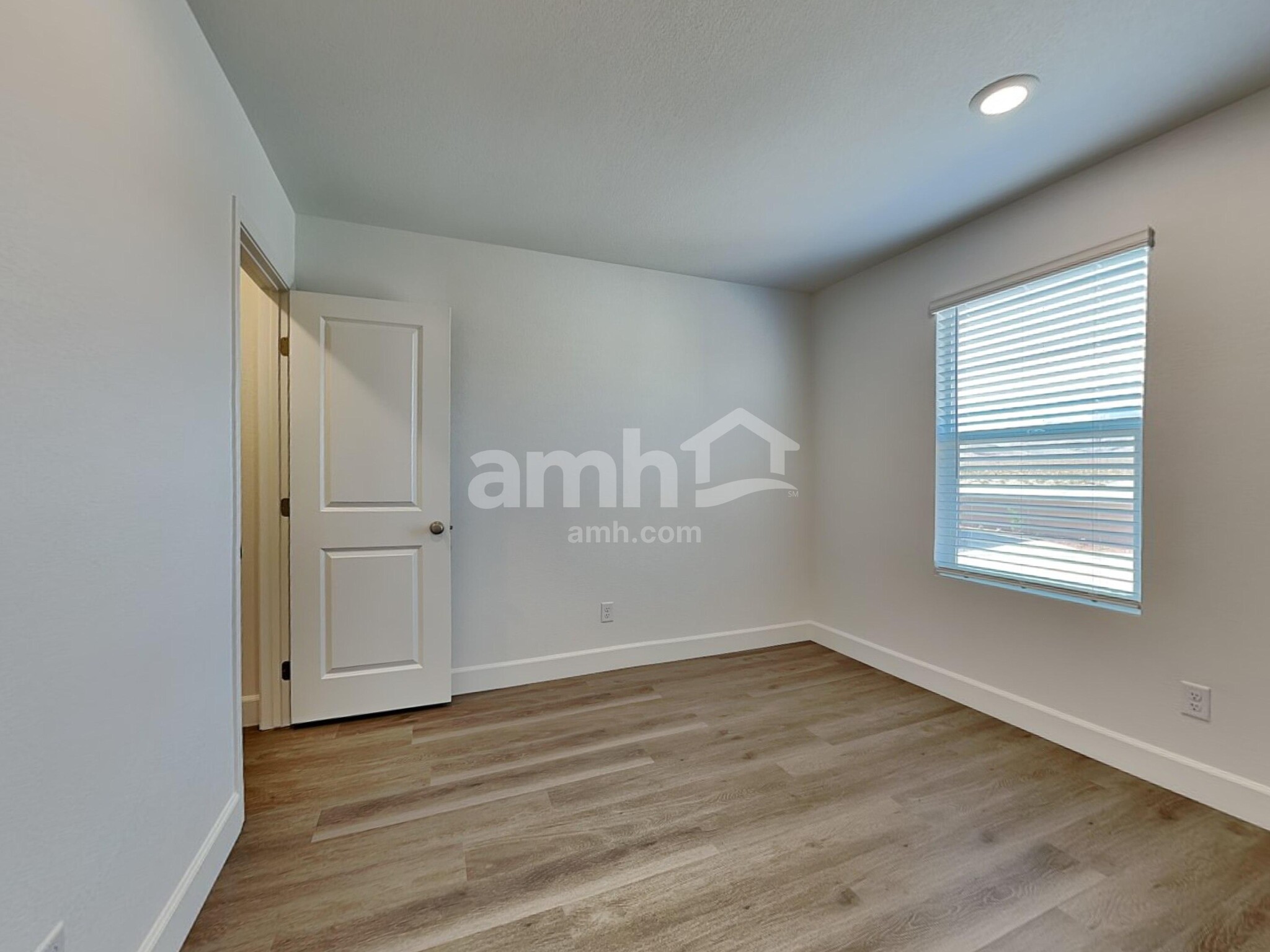 Building Photo - 10573 Lagaspi Dr