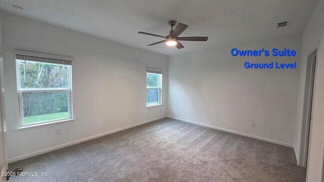 Building Photo - 644 Farmfield Dr