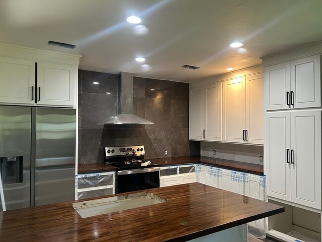 Building Photo - 2857 Farm-To-Market Rd 322