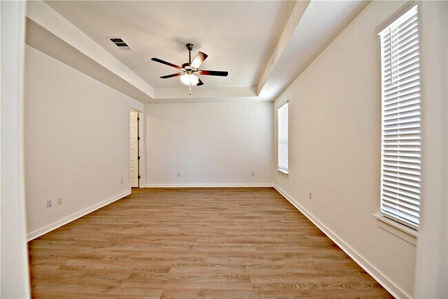 Building Photo - 229 Indian Shoal Dr