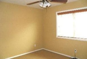 Building Photo - Beautiful 5 + bedroom home - In much desir...