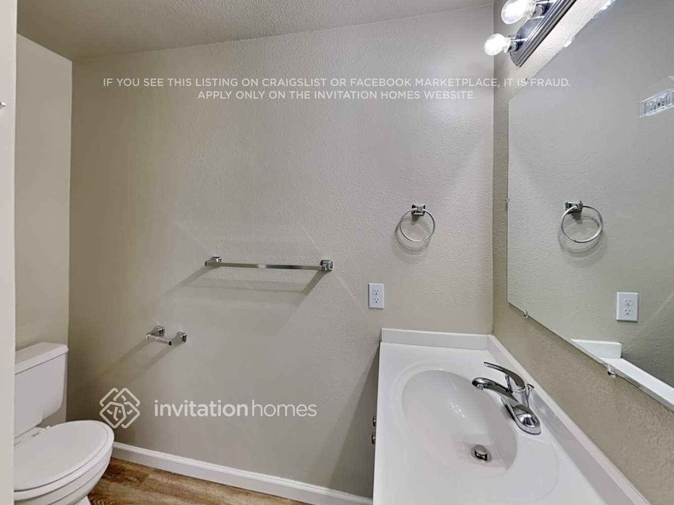 Building Photo - 5211 S 300th Pl