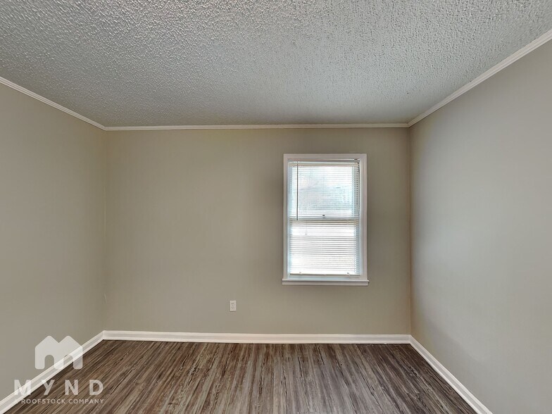 Building Photo - 2814 Bay Leaf Dr SE