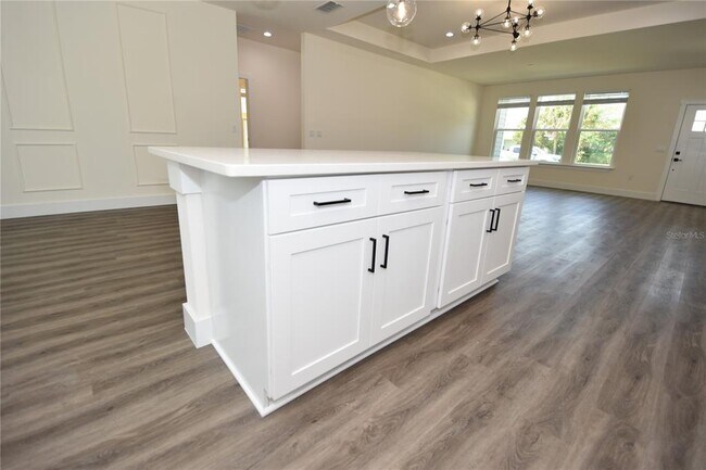 Building Photo - 100 White Hall Dr