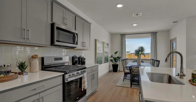 Building Photo - 436 Millbrook Blvd