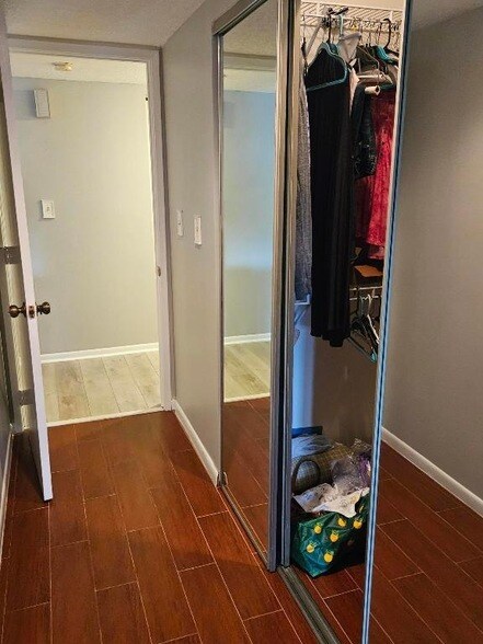 Building Photo - 10663 Ocean Palm Way