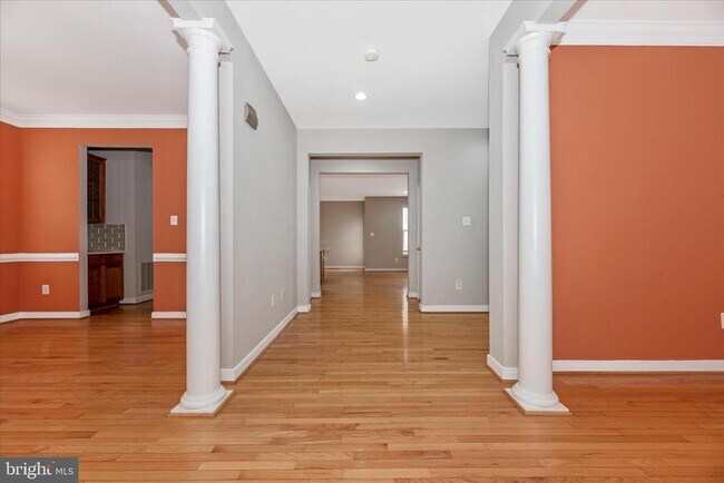 Building Photo - 3907 Braveheart Cir