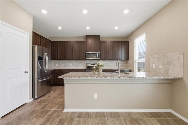 Building Photo - 1006 Toltec Trail