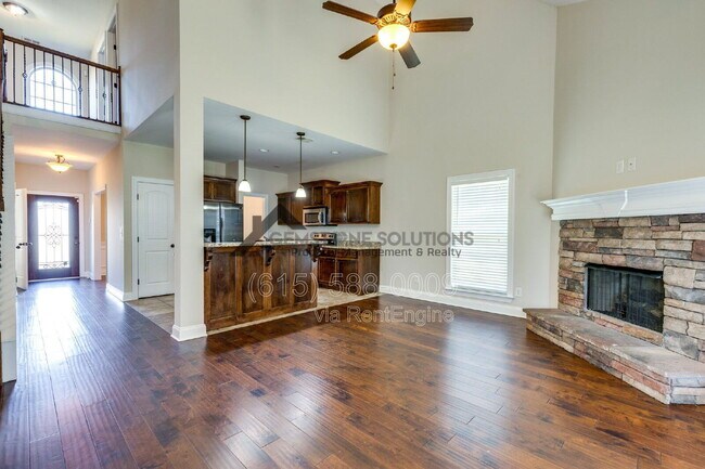 Building Photo - 1634 Earl Ct