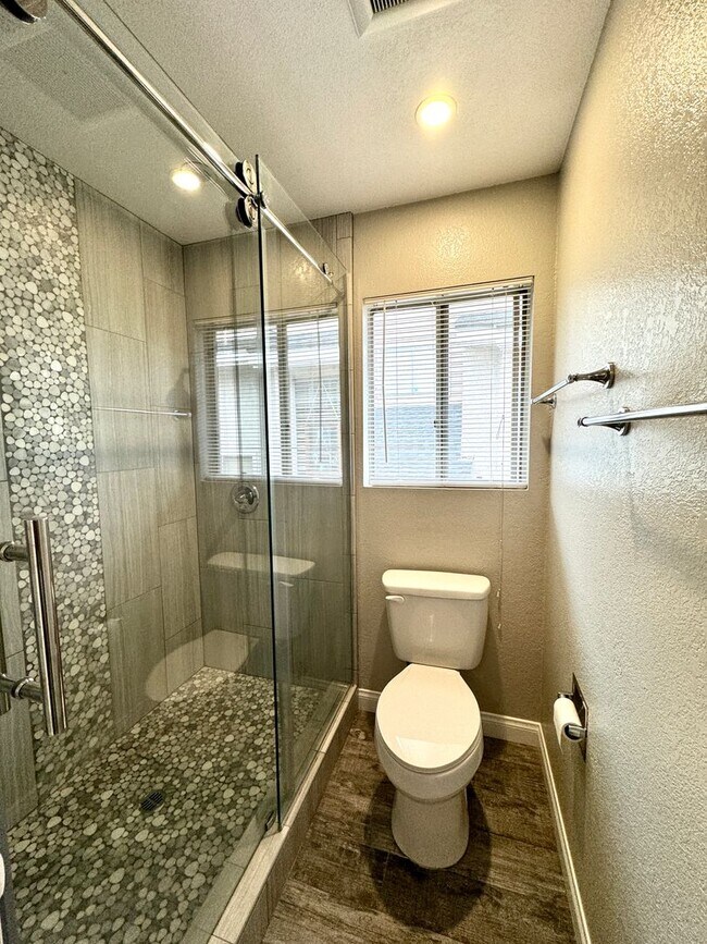 Building Photo - Coming soon... The Oaks in Pomona