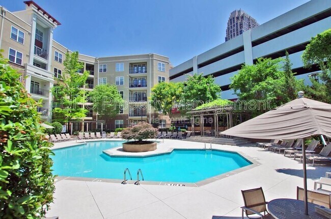 Building Photo - 390 17th St NW