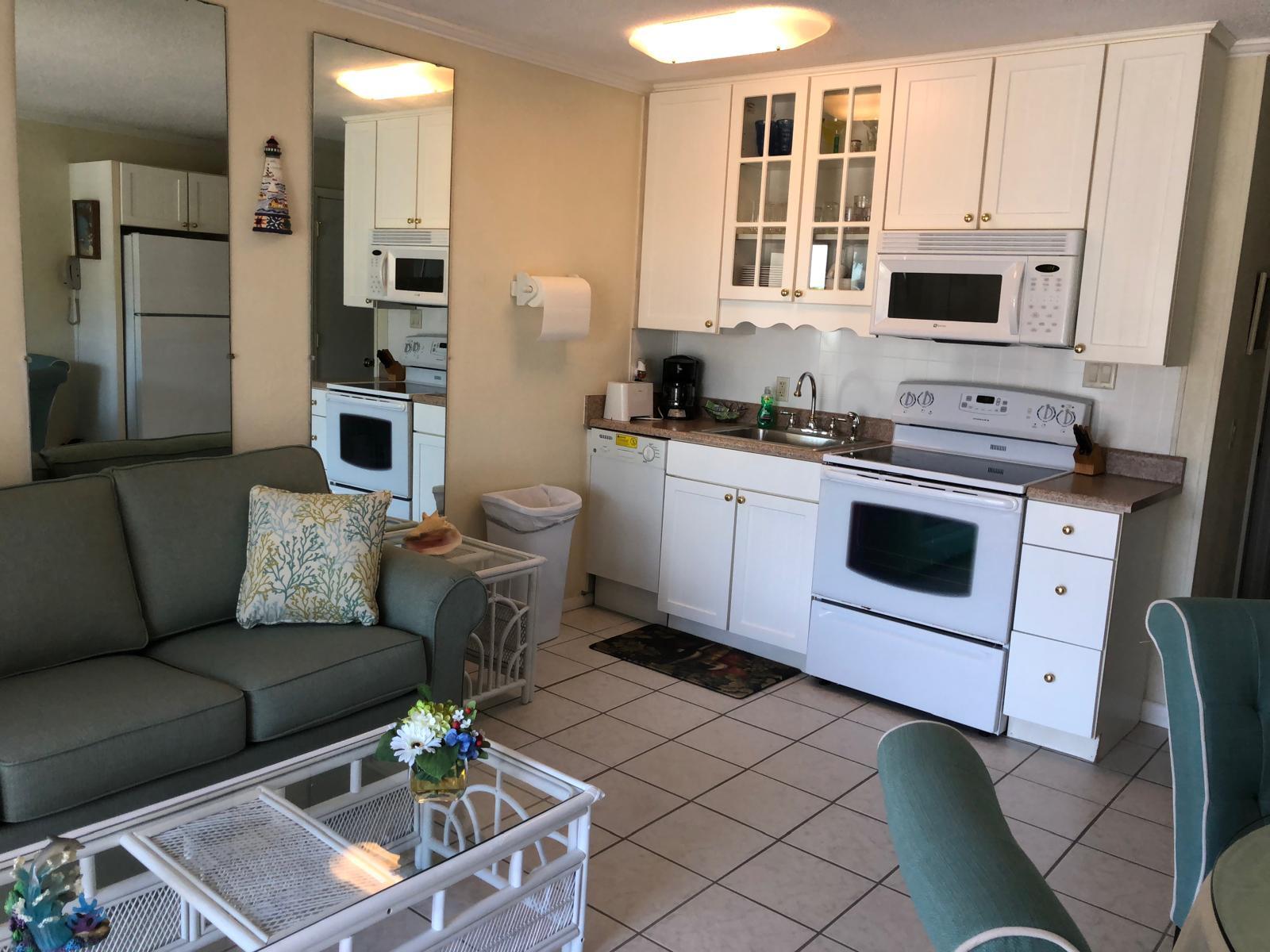 Building Photo - 40 Folly Field Rd