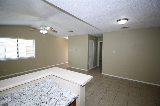 Building Photo - 12331 Alderbrook Dr