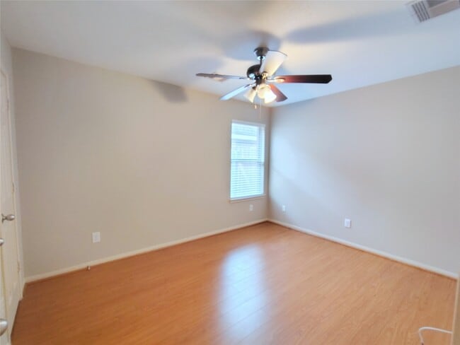 Building Photo - 9723 Opal Rock Dr