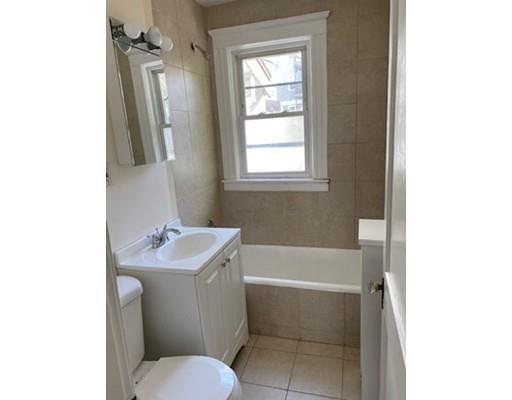 Building Photo - 114 Fremont Ave