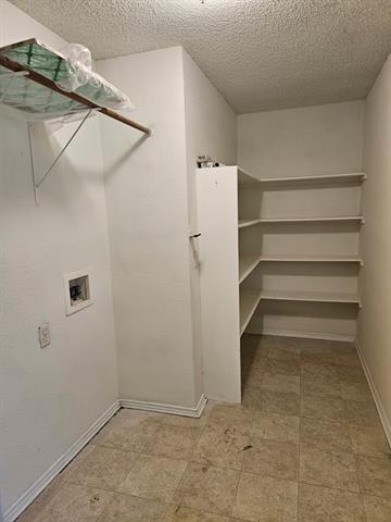 Building Photo - 8025 Summer Sun Dr