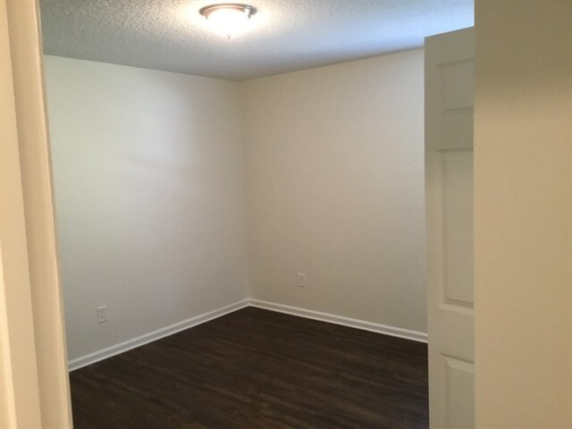 Building Photo - 158 Sweetbrier Branch Ln