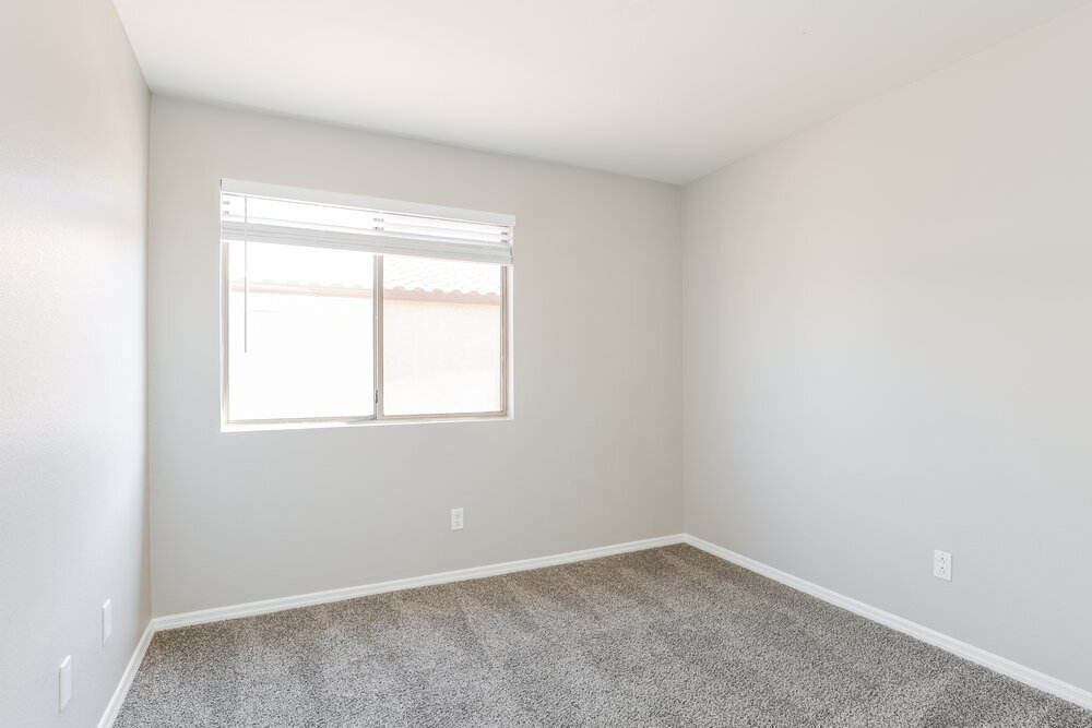 Building Photo - 15948 W Lundberg St