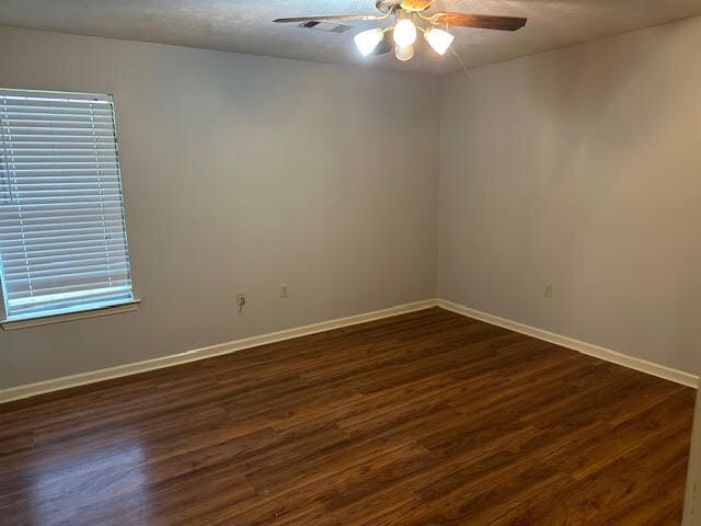 Building Photo - 750 Cherub Ct