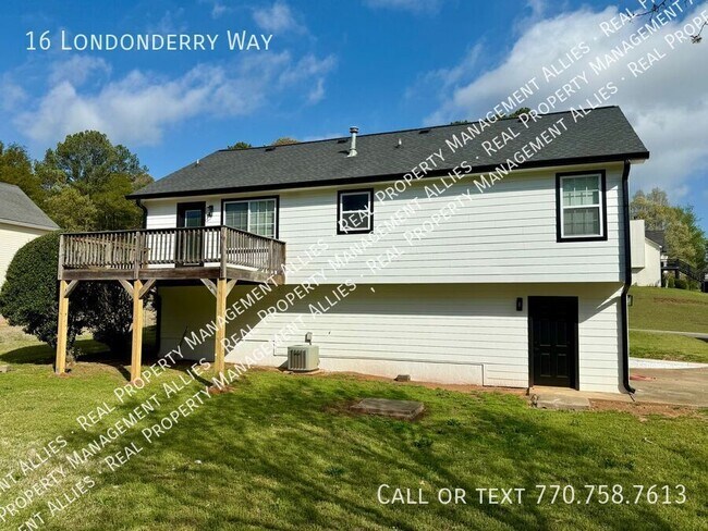 Building Photo - 16 Londonderry Way