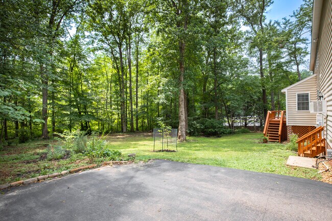 Building Photo - 4908 Stoney Creek Pkwy