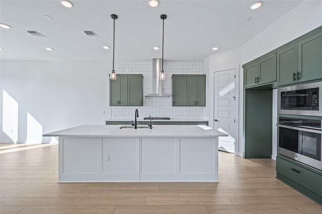 Building Photo - 6812 Rounded Pebble Ln