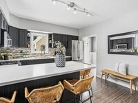 Building Photo - 3 bedroom house in Cherokee Park St. Paul