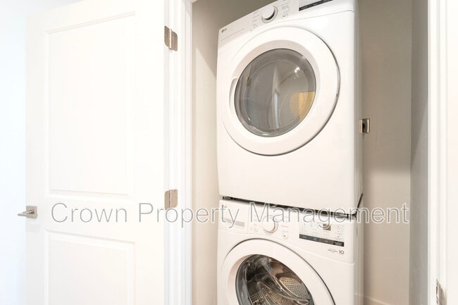 Building Photo - 28 Glacier Rnch Wy