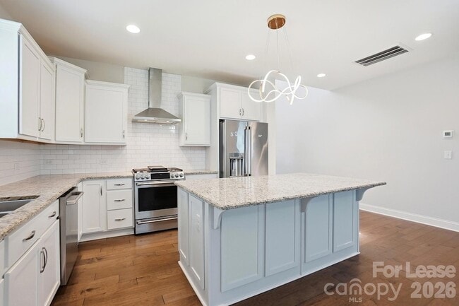Building Photo - 6532 Wildbrook Dr