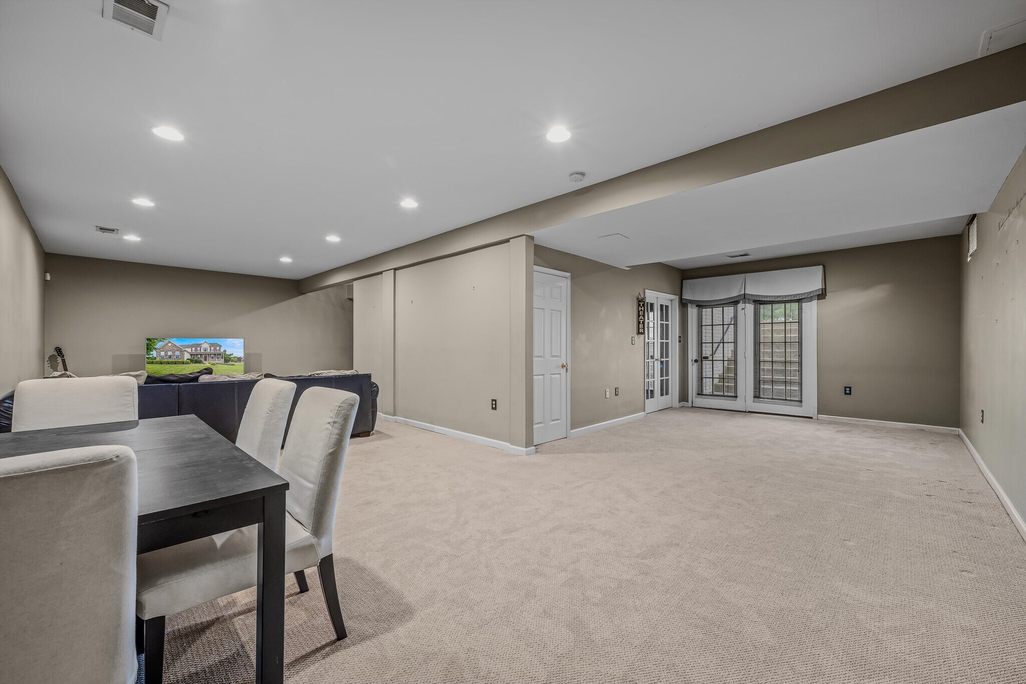 Building Photo - 288 Cirrus Way