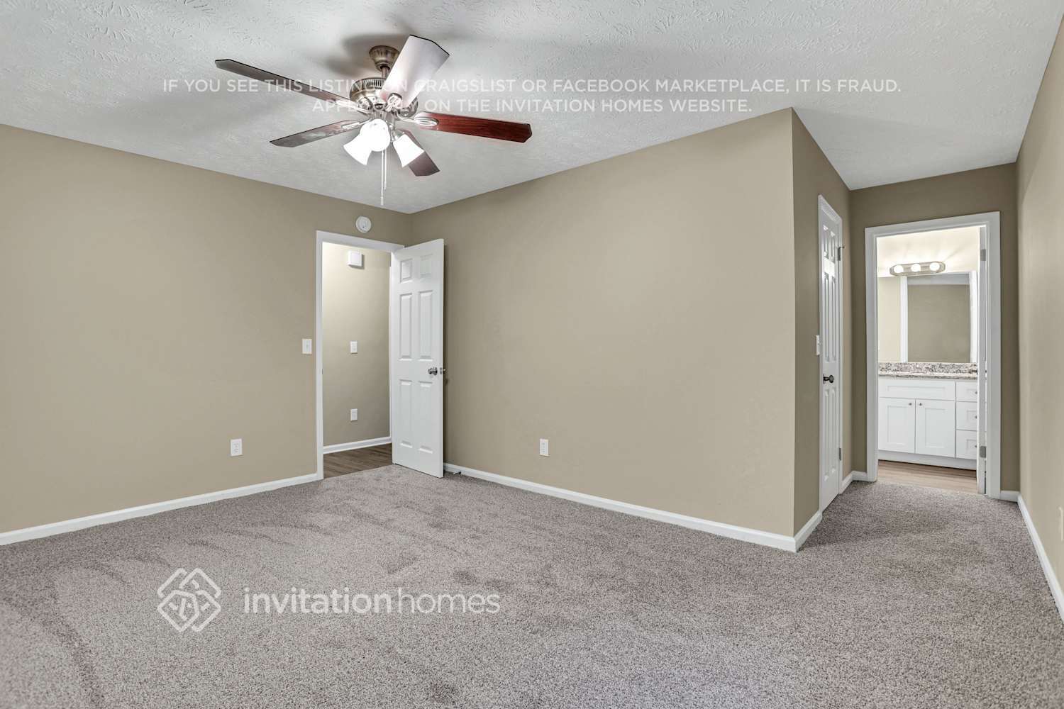 Building Photo - 4040 Maxanne Dr NW