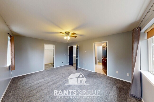 Building Photo - Updated Yelm Home with A/C, Bonus Room, and Fenced Yard!