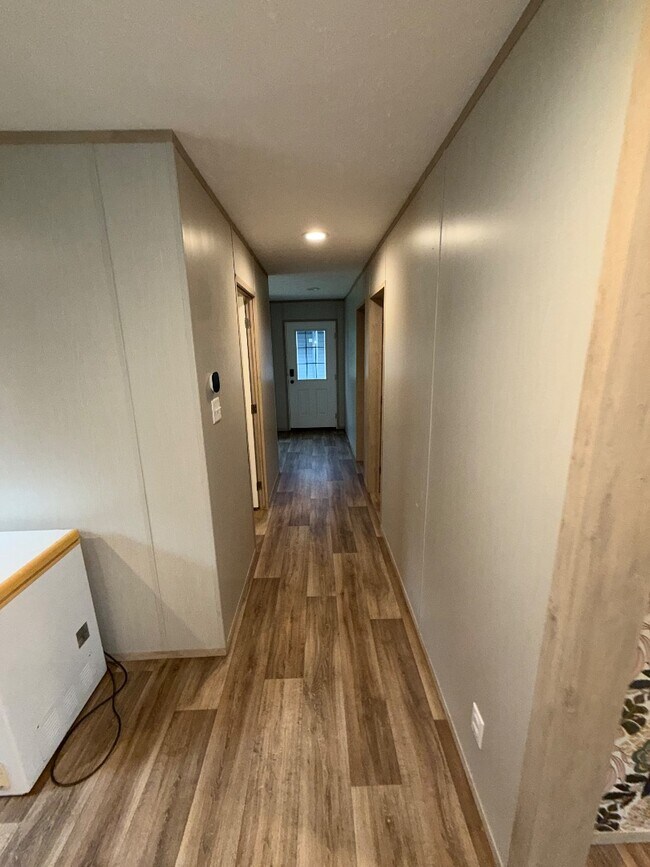 Building Photo - 1101 Old Dixie Hwy N