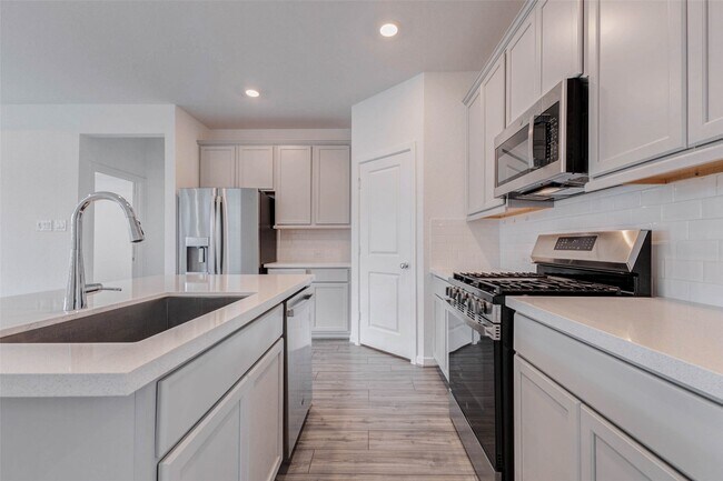 Building Photo - 22135 Ingham Blf Ln