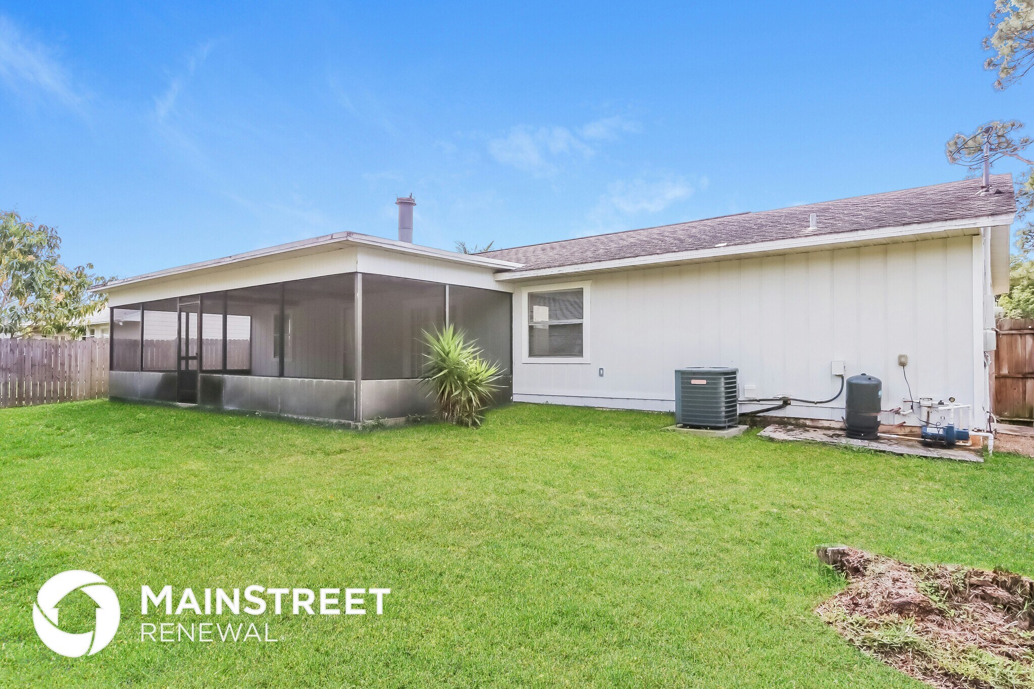 Building Photo - 8208 Kenwood Rd