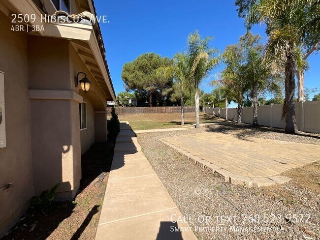 Building Photo - Best Deal in Vista!