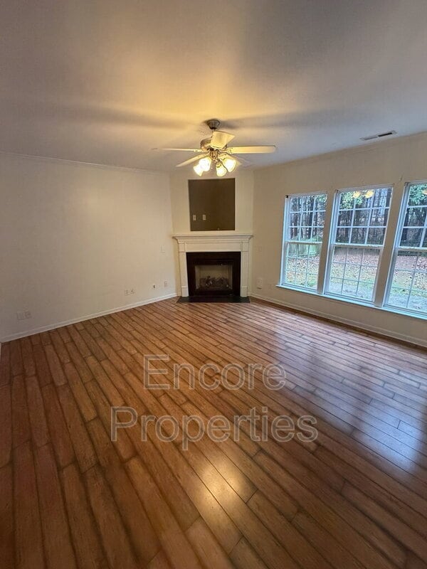 Building Photo - 8417 Whisper Ridge Pl