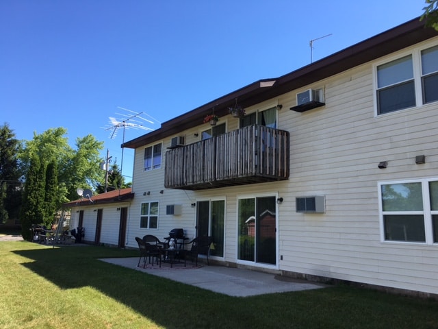 Building Photo - 2910 39th St