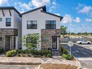 Building Photo - 181 Villa Domani Ct