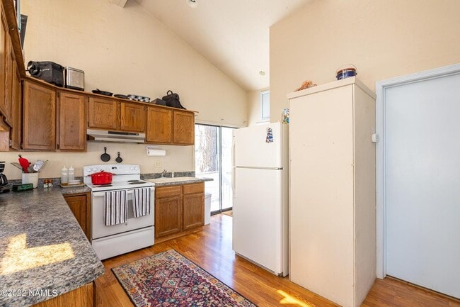 Building Photo - 3134 E Mt Elden Dr